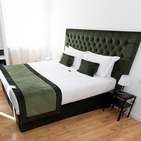 Home At Rome St. Peter Rooms&Apartment ภายนอก รูปภาพ