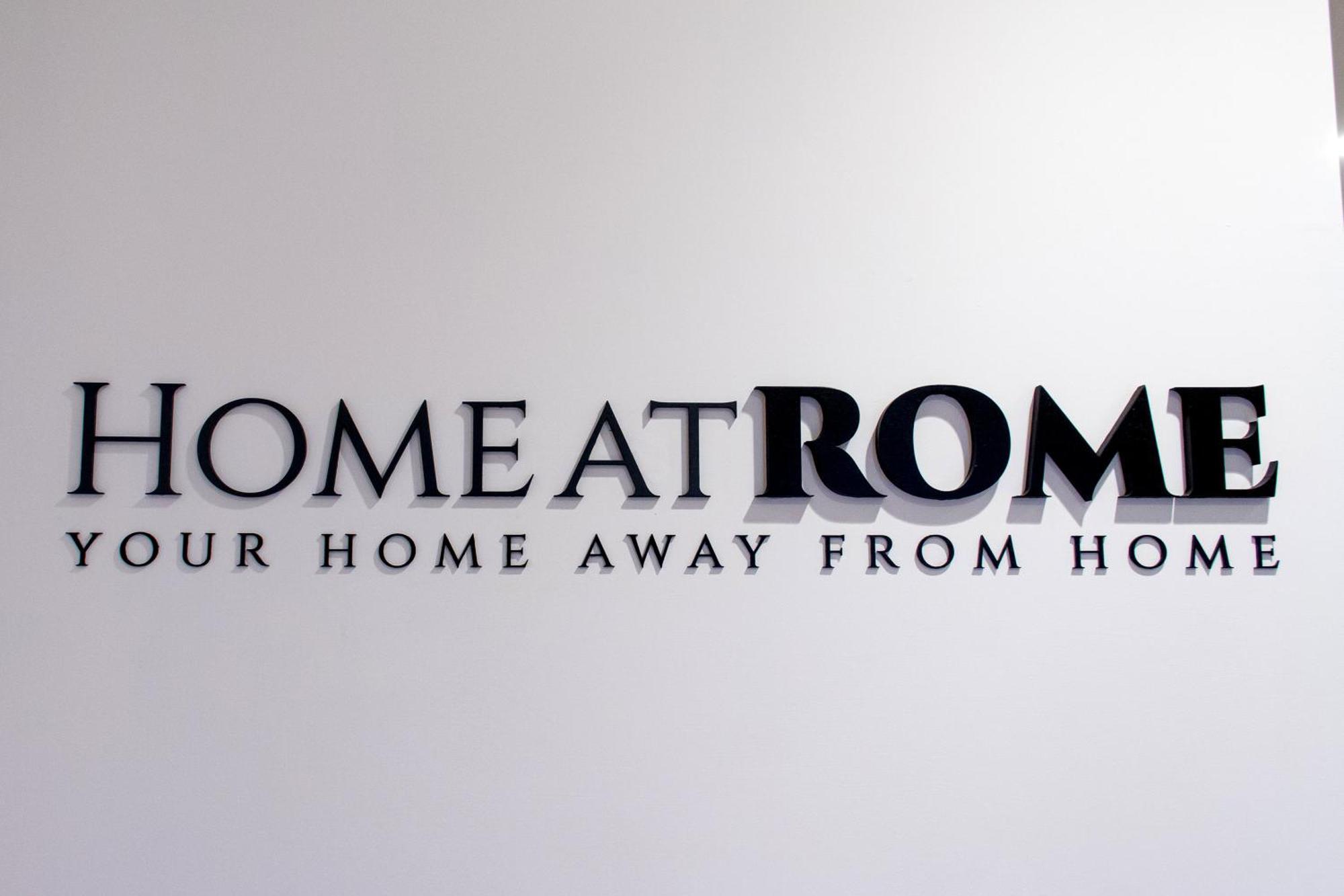 Home At Rome St. Peter Rooms&Apartment ภายนอก รูปภาพ