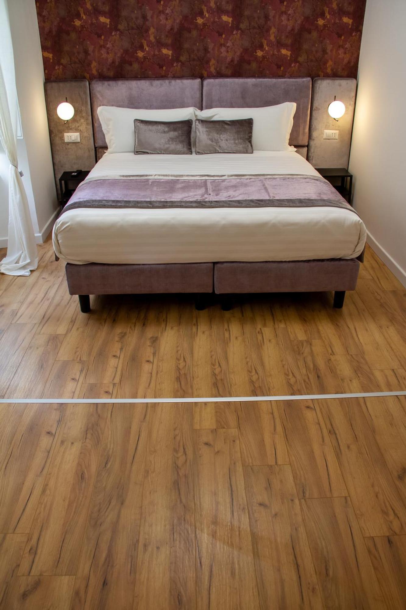 Home At Rome St. Peter Rooms&Apartment ภายนอก รูปภาพ