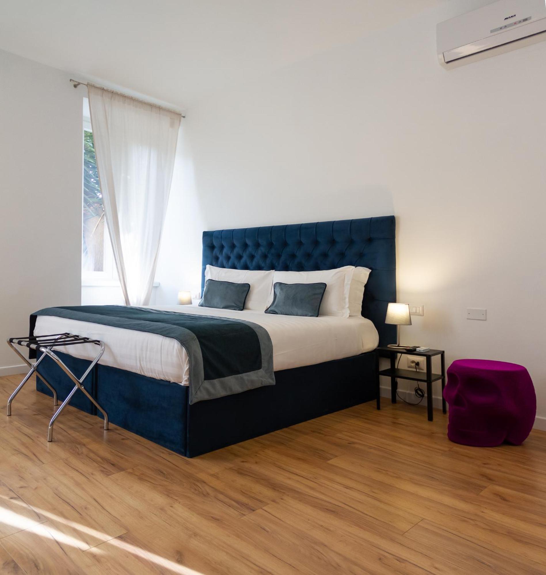Home At Rome St. Peter Rooms&Apartment ภายนอก รูปภาพ